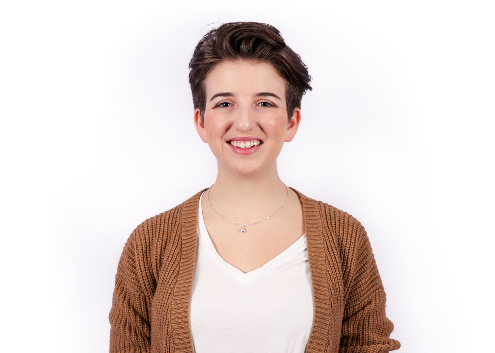 drolet-gabrielle-headshot-v111.jpg